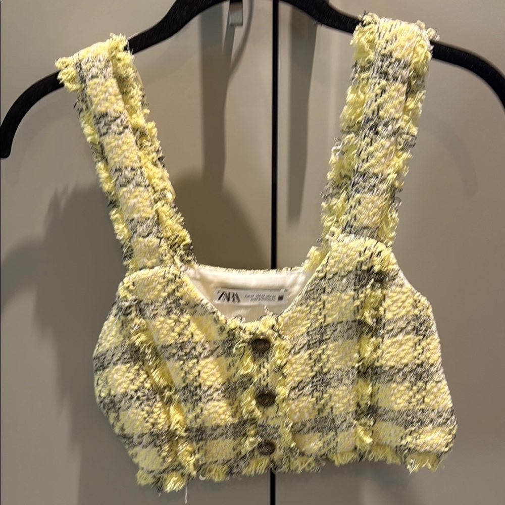 NWOT Zara Yellow and Gray Textured Crop Top